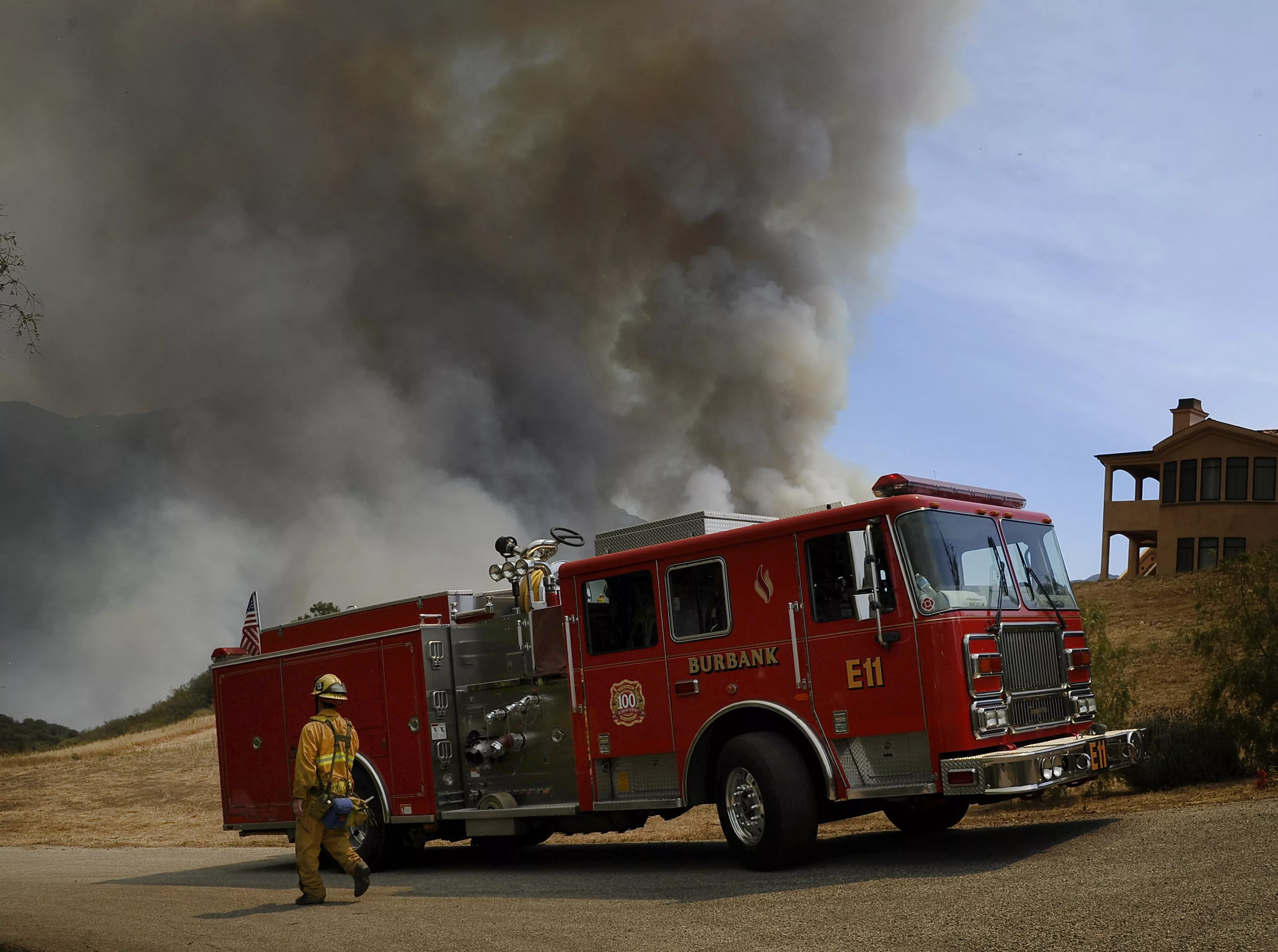 a-fire-engine-is-pictured-during-the-second-day-of-the-springs-fire-in-the-mountain-areas-of-ventura-county