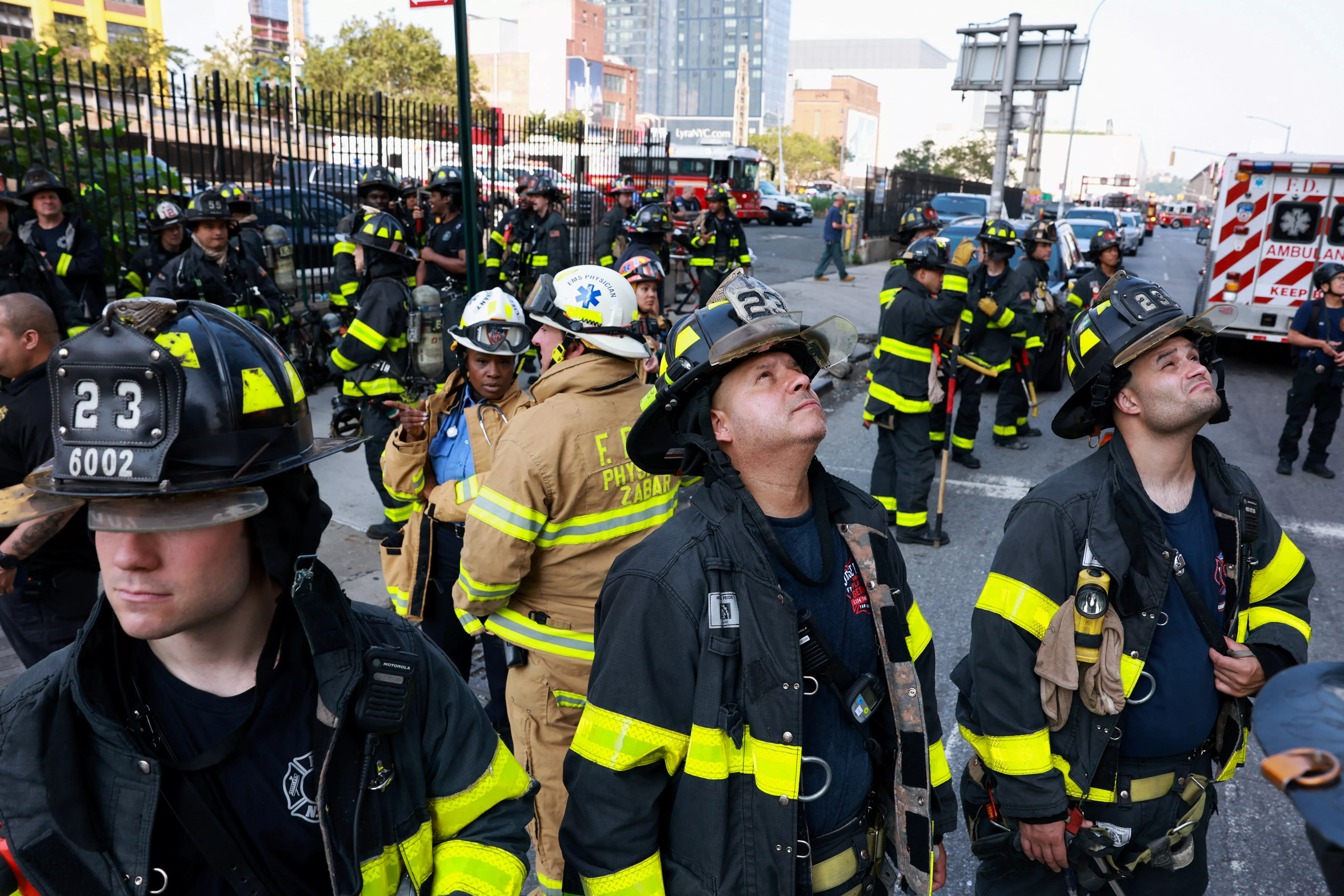 a-construction-crane-catches-fire-on-a-high-rise-building-in-new-york