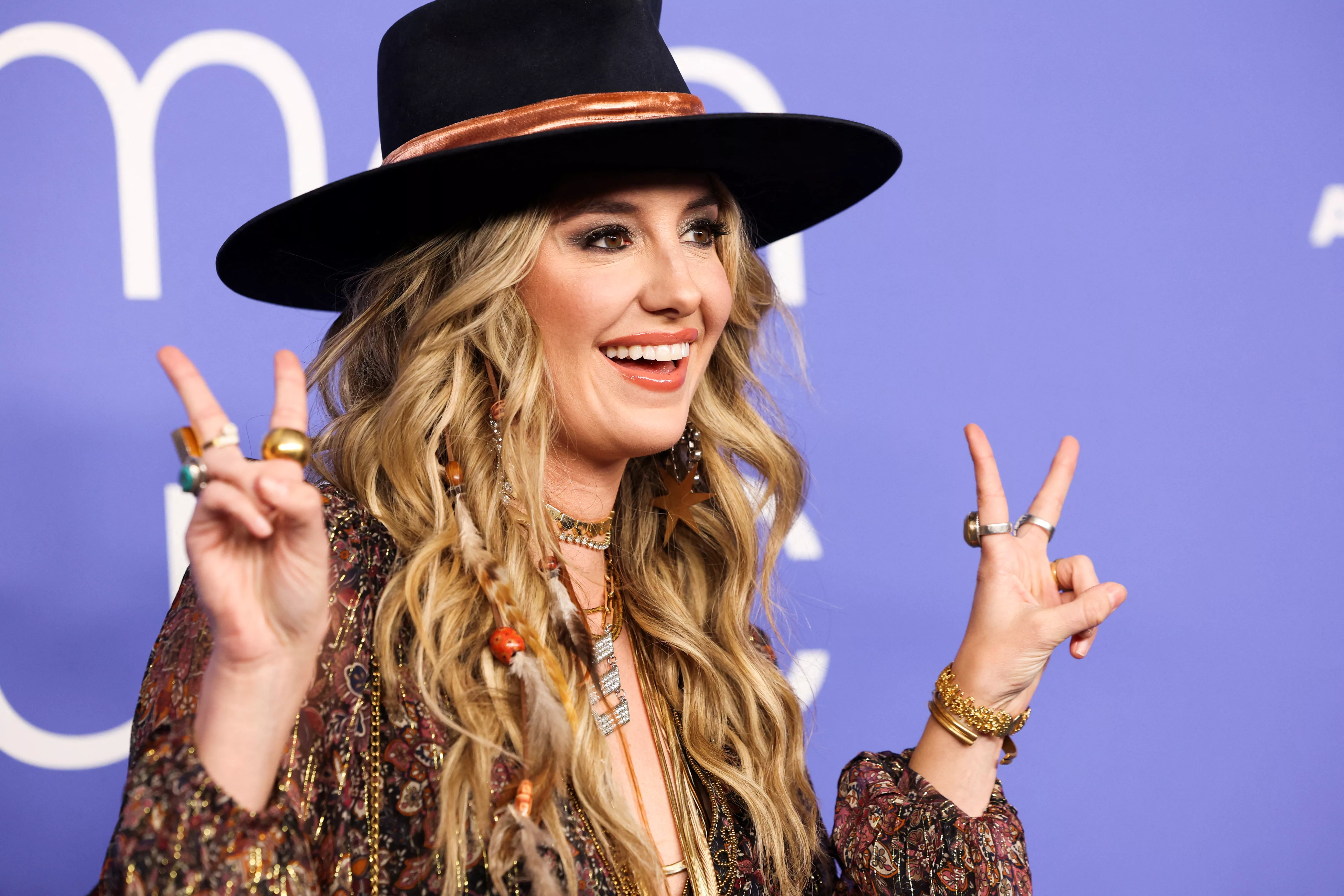 2023-billboard-women-in-music-awards-in-inglewood-2