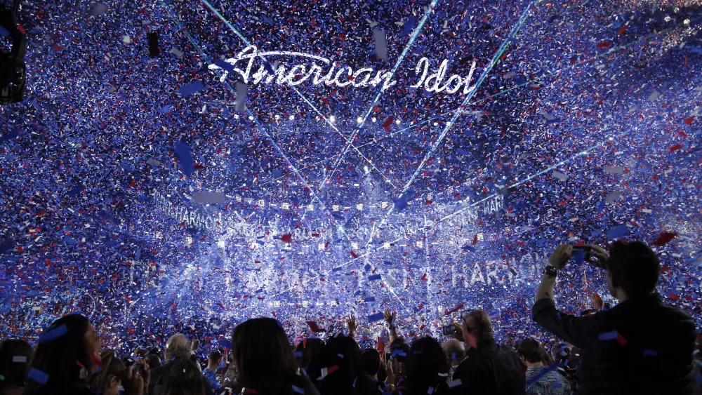 conclusion-of-the-american-idol-grand-finale-in-hollywood