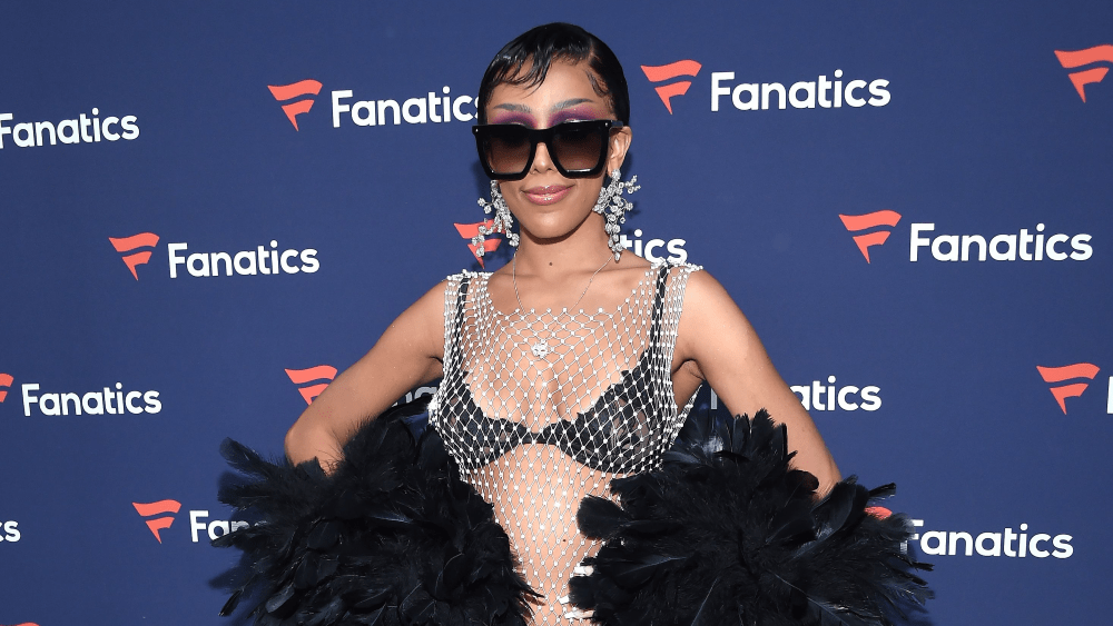 Doja Cat Drops Out of The Weeknd Tour Due to Tonsil Surgery