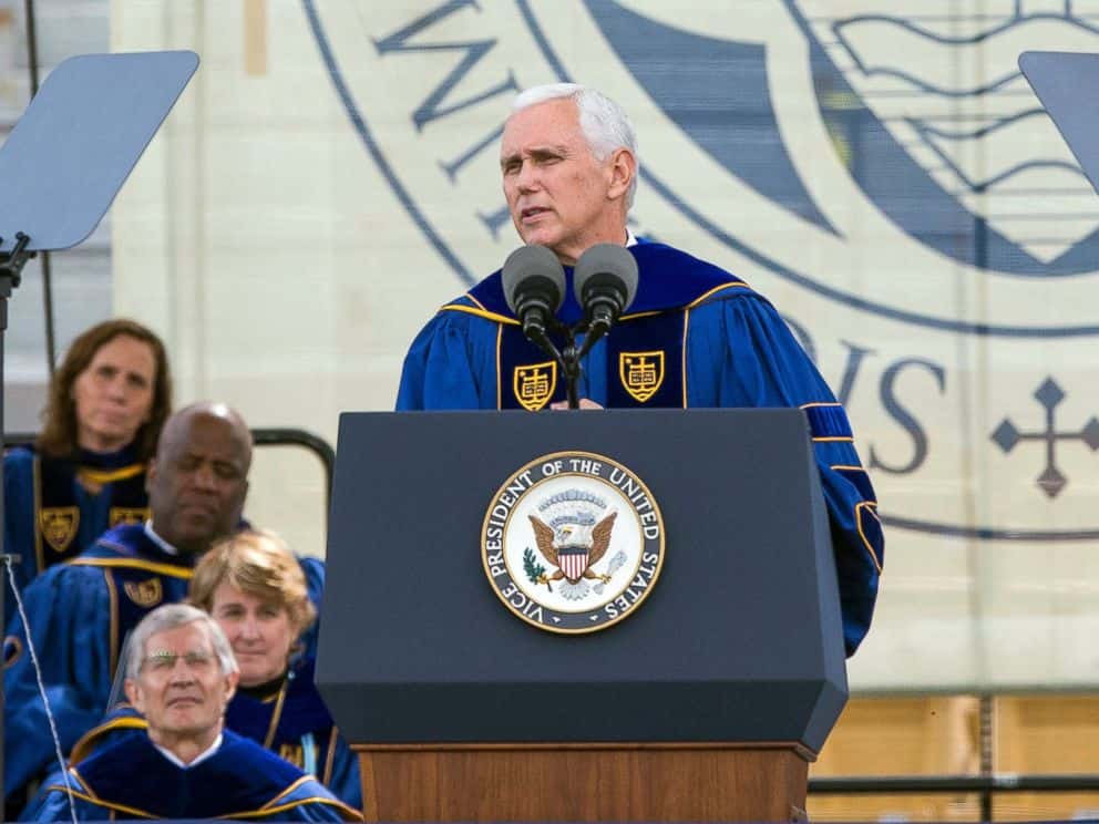 mike-pence-at-notre-dame-commencement-2017