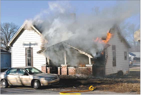fire-at-home-on-vincennes-avenue-washington-in-story-on-010318