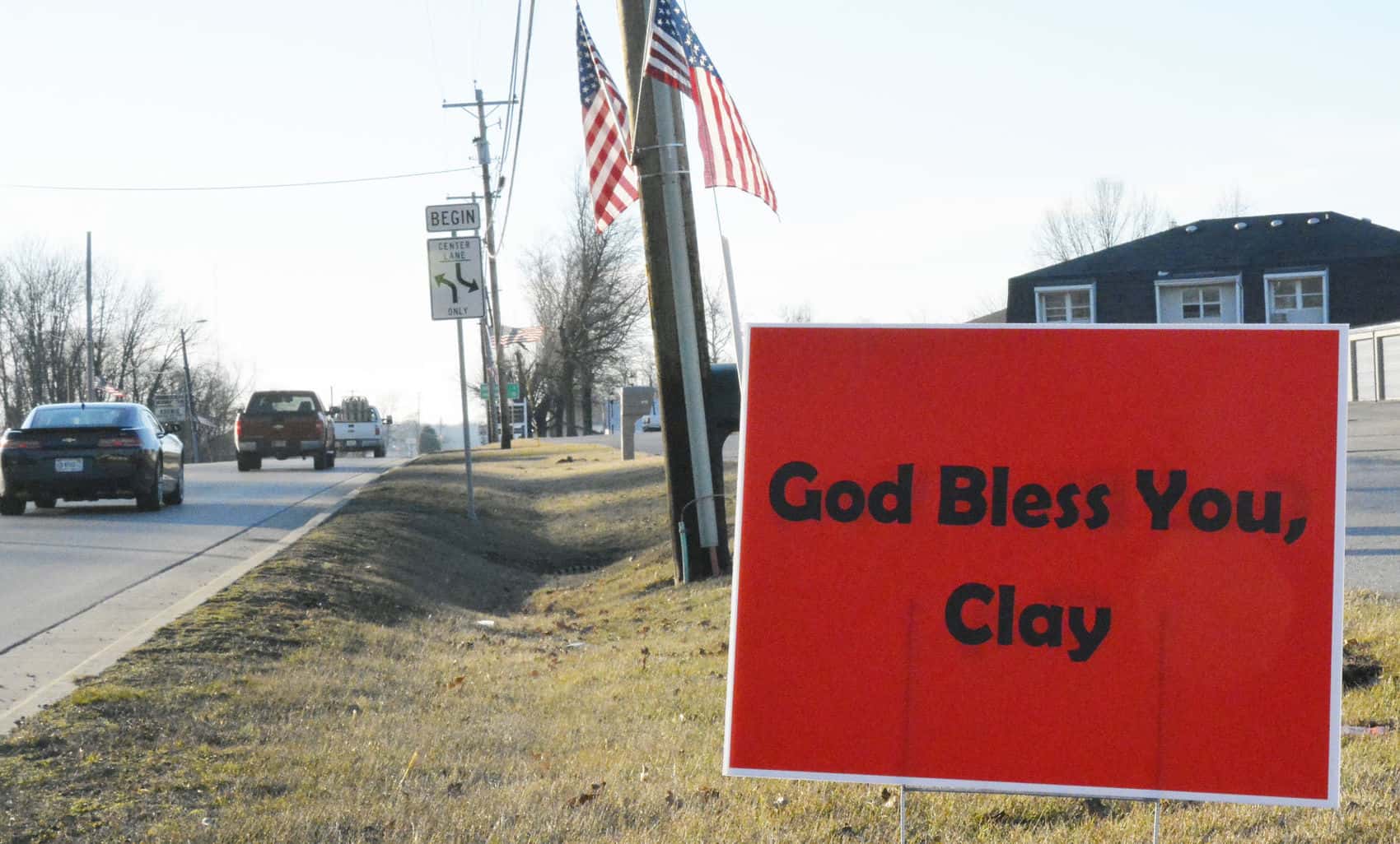 lt-clay-cullen-funeral-route-sign-on-67-in-bicknell-from-vsc-story-on-013118