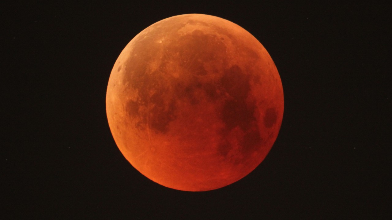 blood moon total lunar eclipse 2022 astrology
