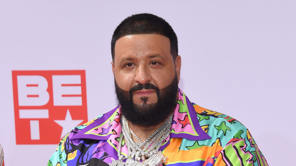 shutterstock_2000120552122647