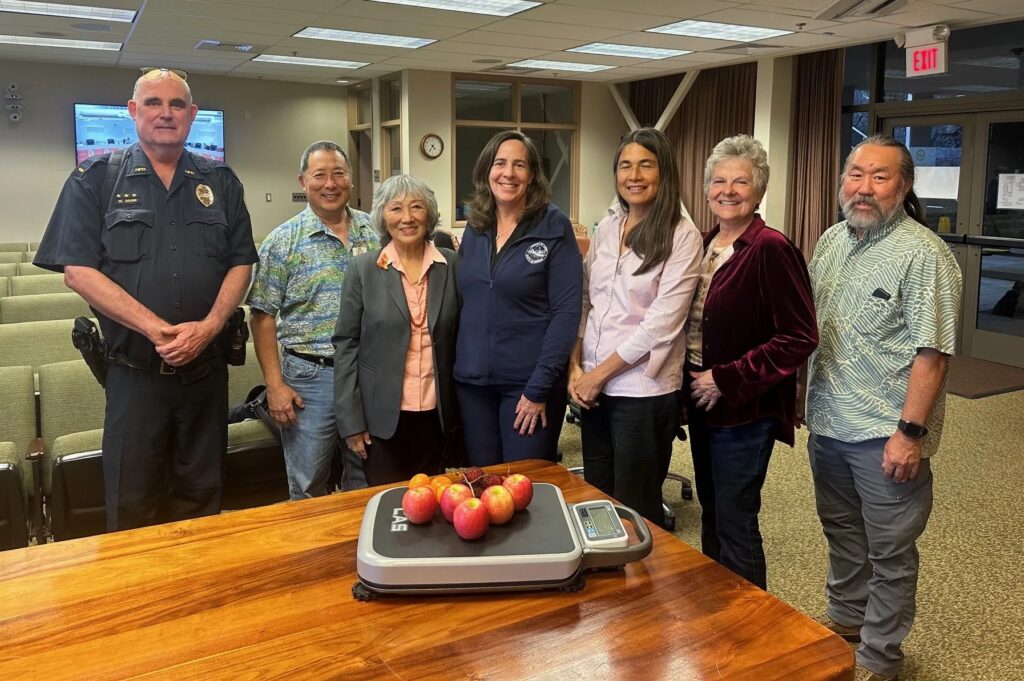 ag-theft-scale-donation-hpd-photo-jpeg-3