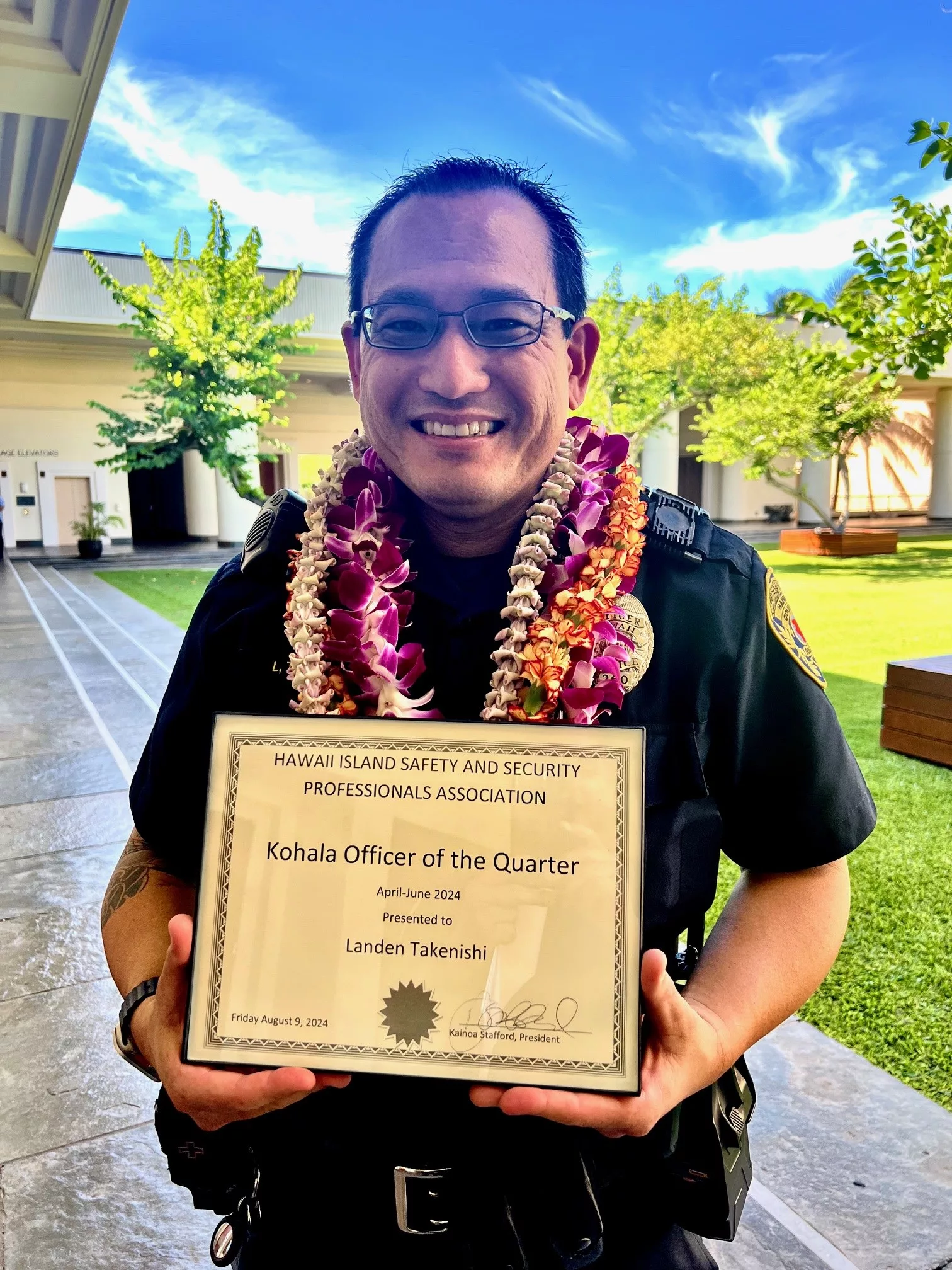 officer-takenishi-honored-hpd-photo-jpeg-3