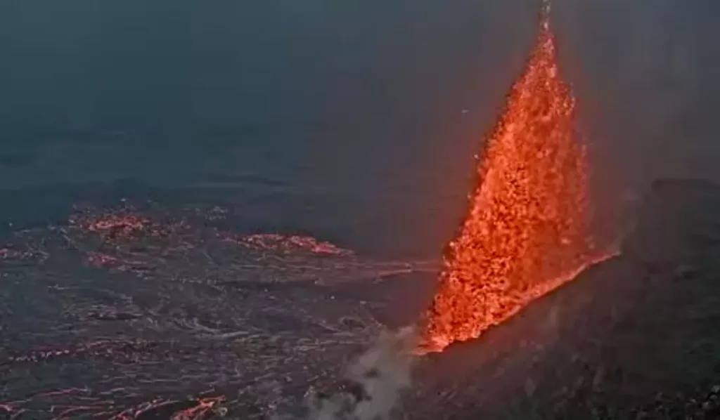kilauea-eruption-jan-15-2025-live-webcam-usgs-png