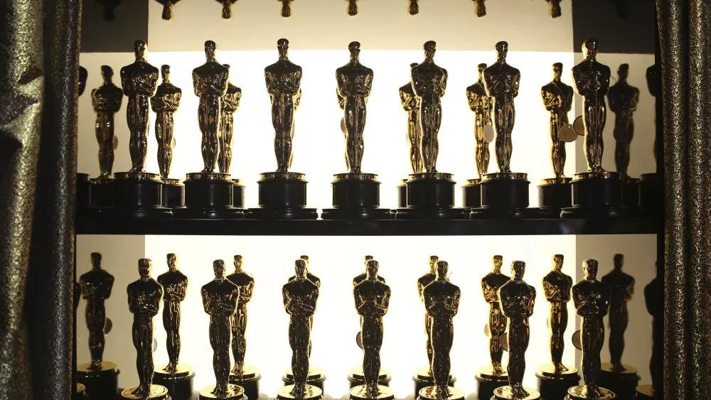 oscar-statues-ap-photo-jpg-2