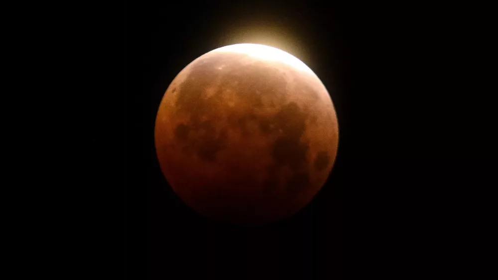 lunar-eclipse-ap-photo-jpg-2