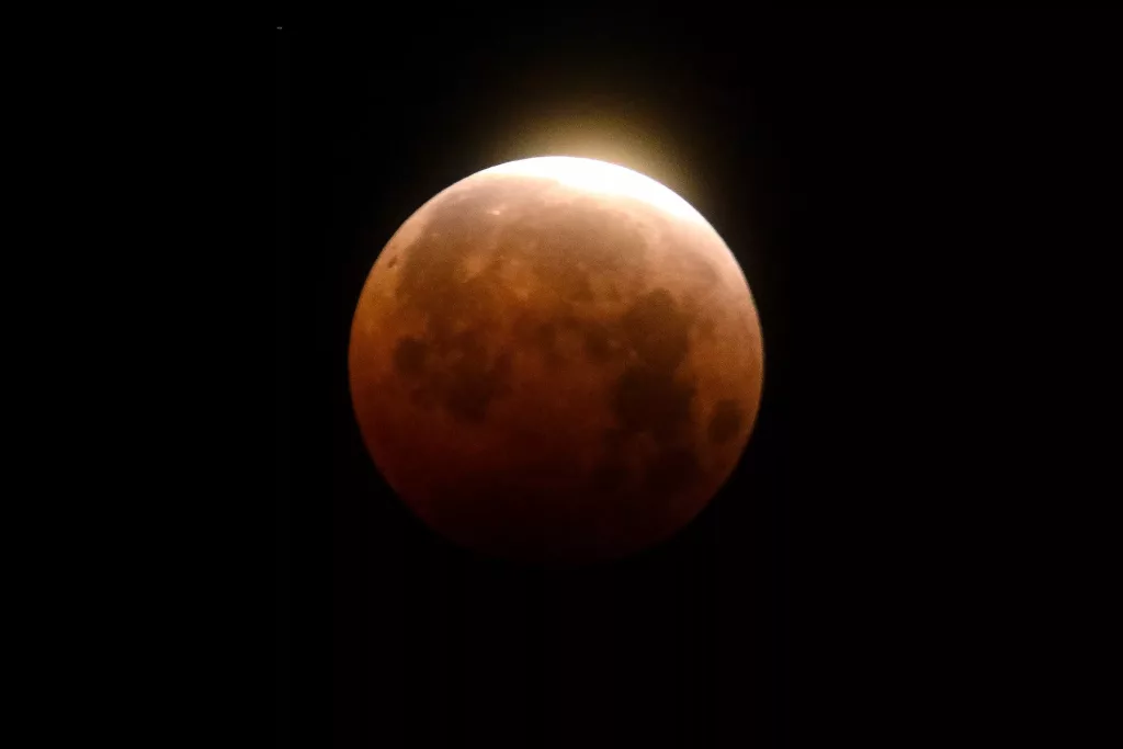 lunar-eclipse-ap-photo-jpg-2