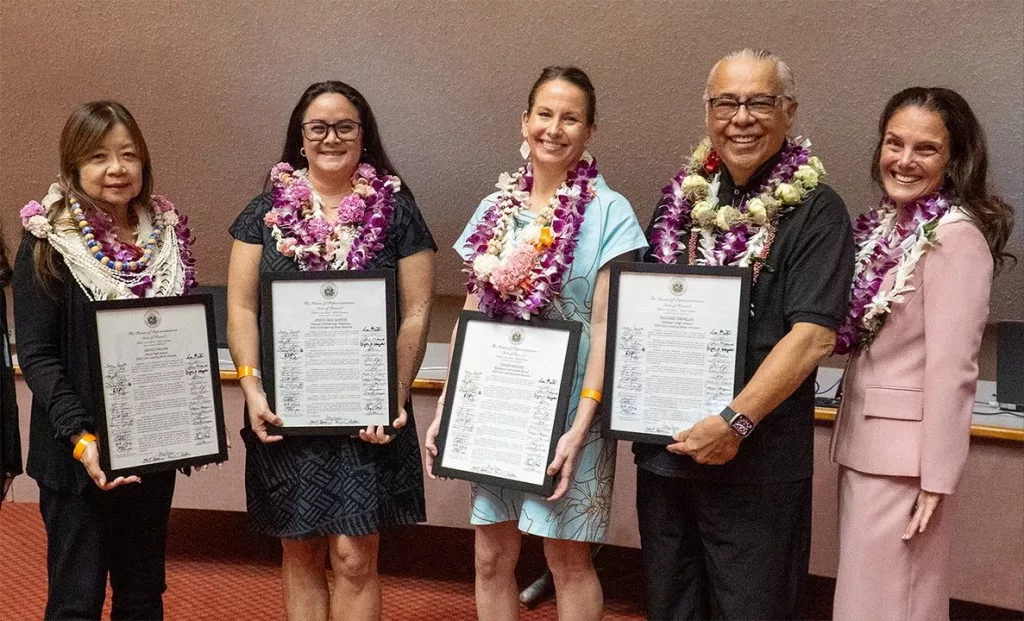 teachers-honored-by-hawaii-state-judiciarty-jpg-3