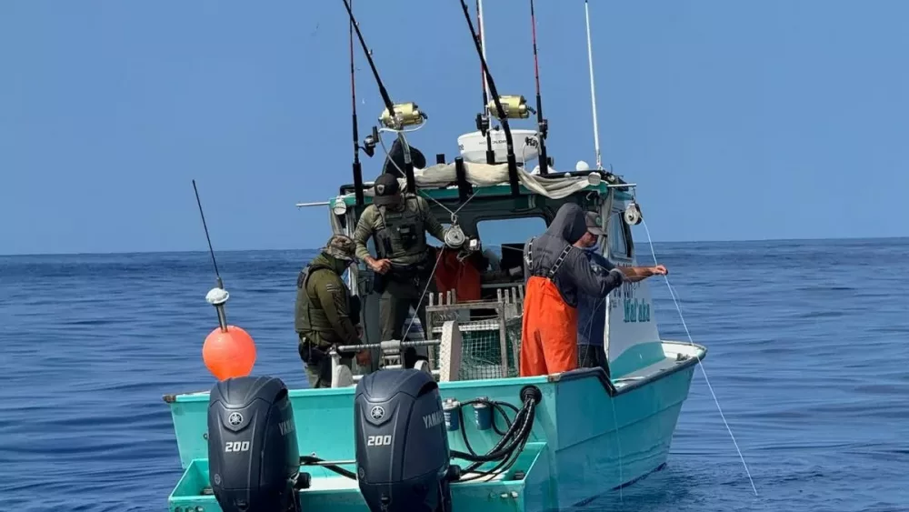 waicabbaka-fishing-vessel-dlnr-jpg-3
