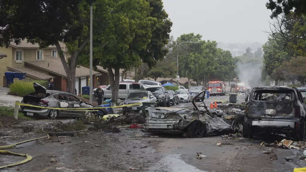 san-diego-private-jet-crash-ap-photo-1-2