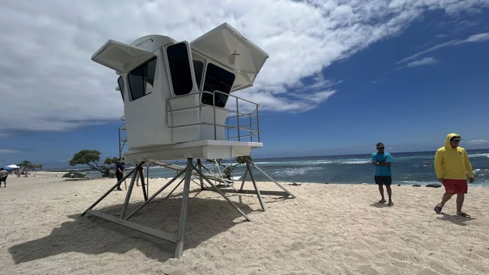 kohaniki-beach-lifeguard-tower-mayor-kimo-office-jpg-3