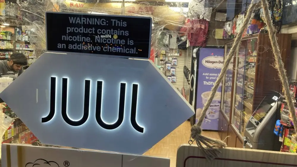 juul-ap-photo-jpeg-3