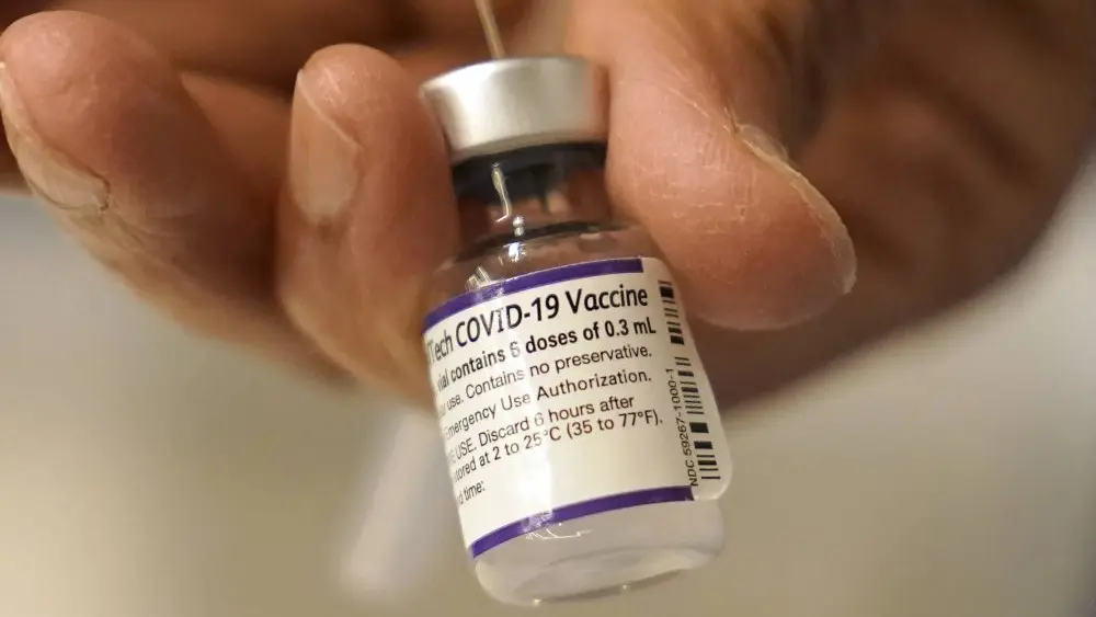 pfizer-vaccine-vile-ap-photo-jpg-3