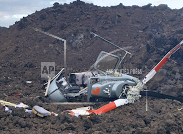 paradise-helicopter-crash-ap-photo-jpeg-3