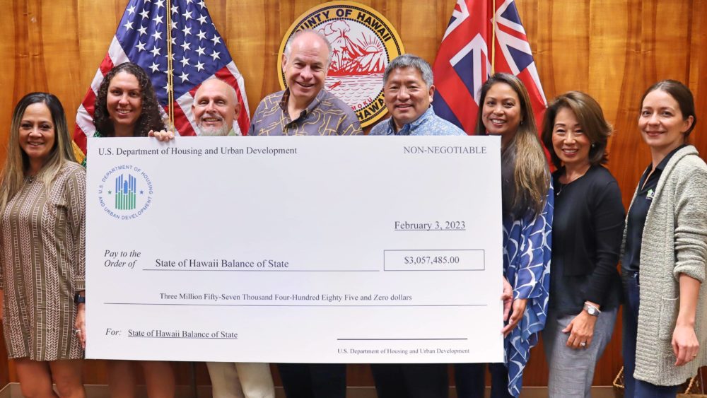 mayor-roth-hud-grants-check-jpeg