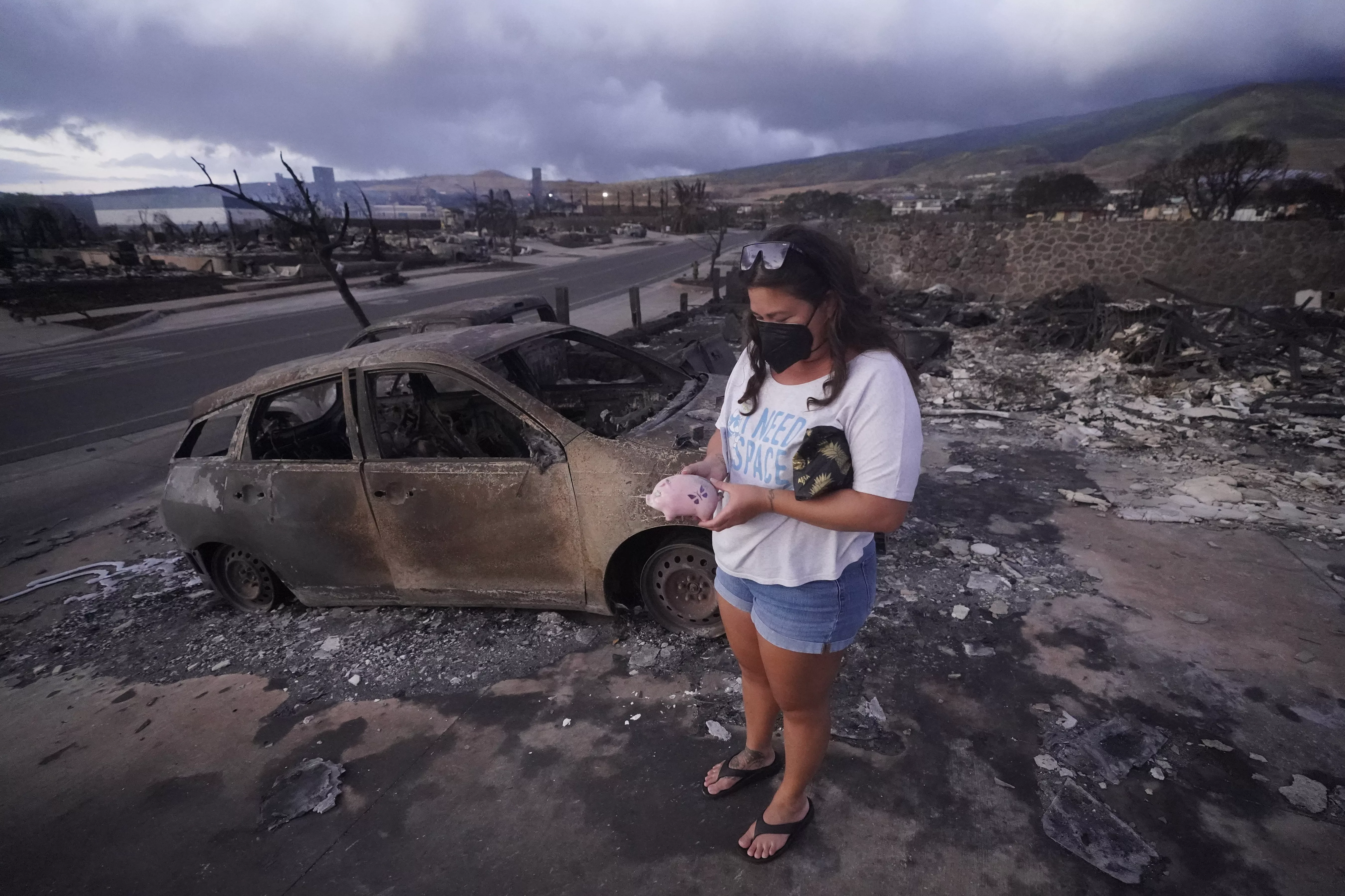 lahaina-residents-return-home-ap-photo-jpg-2