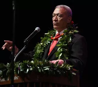 maui-mayor-speech-ap-photo-jpeg-3