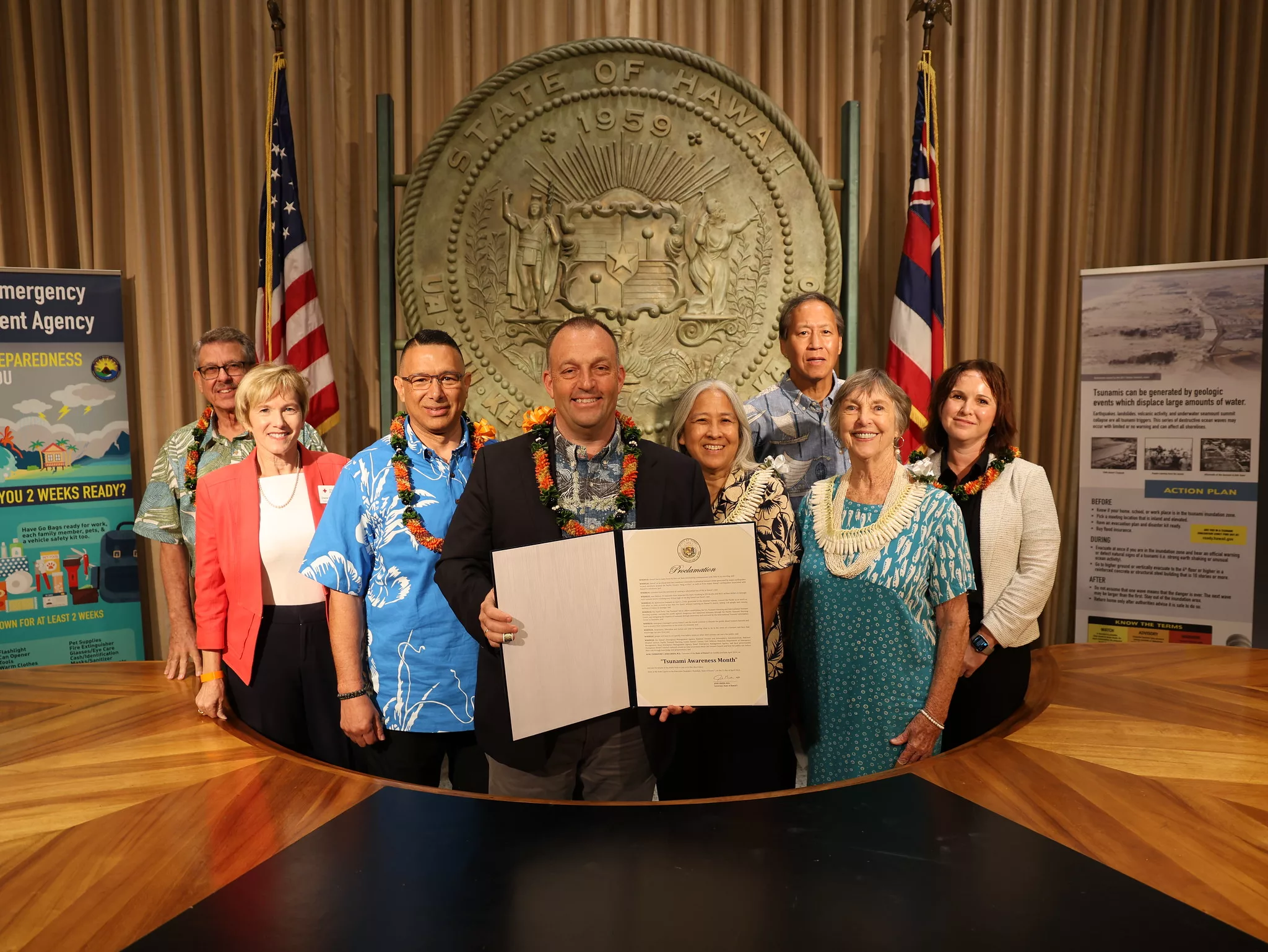 april-2024-tsunami-month-governor-green-photo-jpeg-2