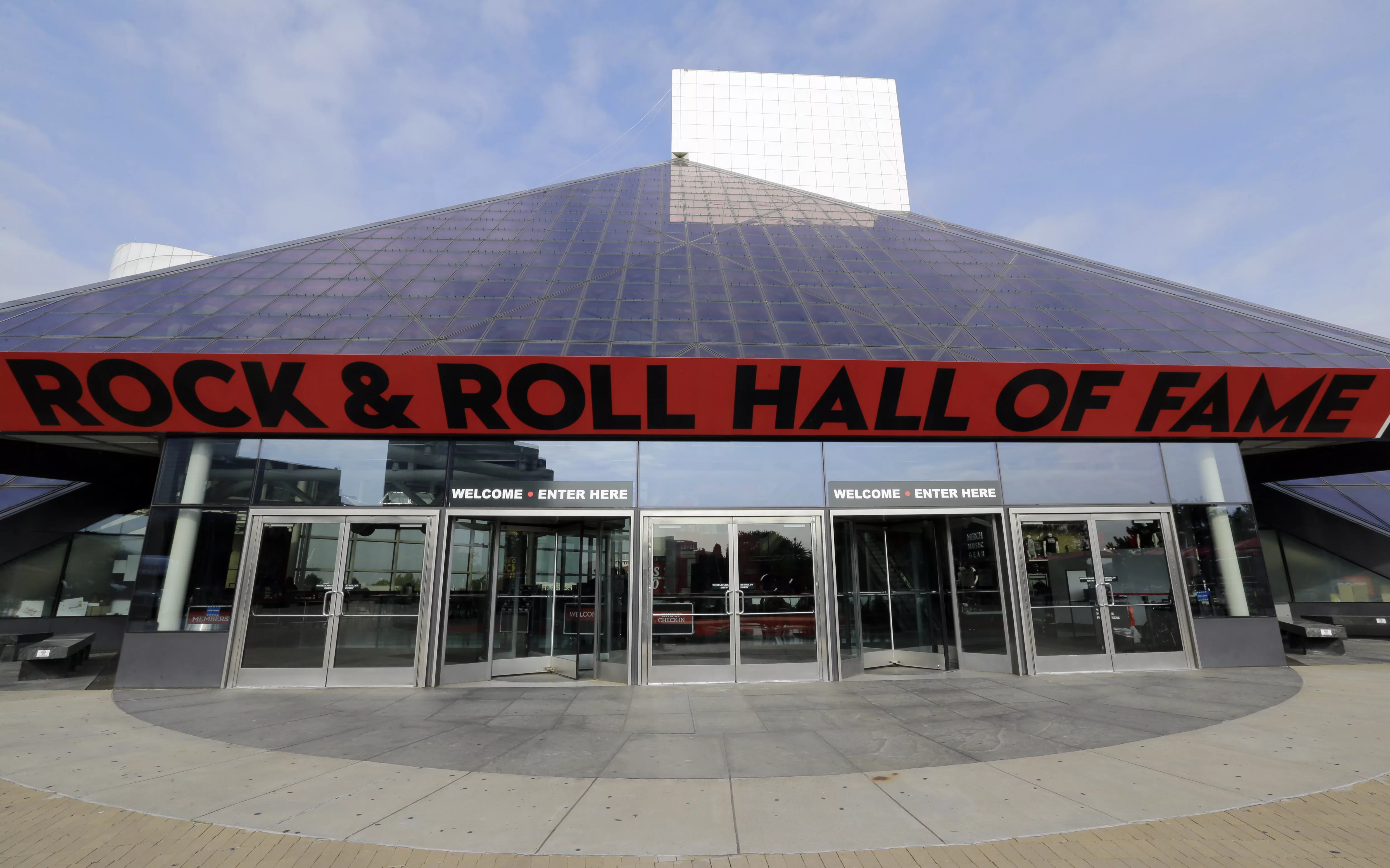 2024 Rock & Roll Hall of Fame Inductees Announced KPUA