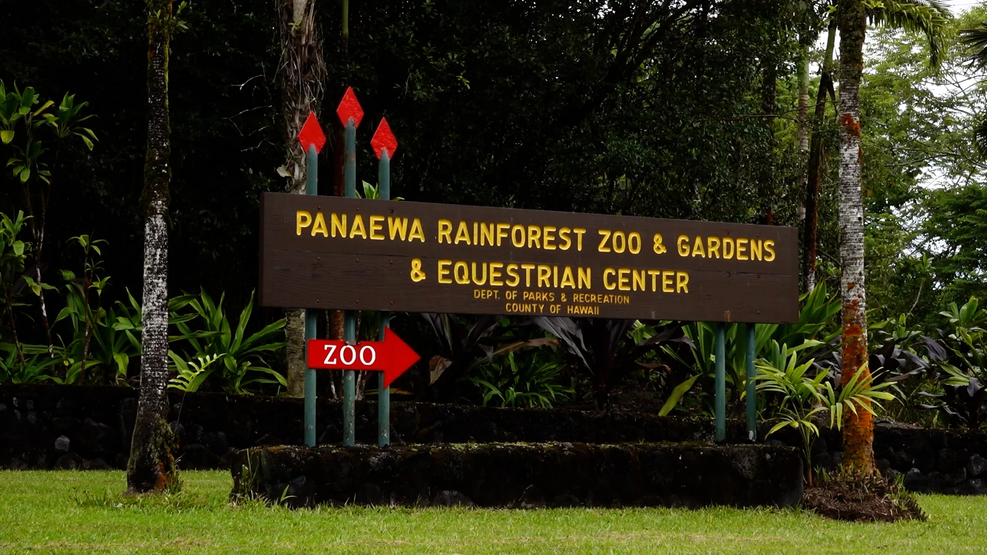 PanaʻEwa Zoo Urges the Public to Refrain from Feeding Animals | KPUA