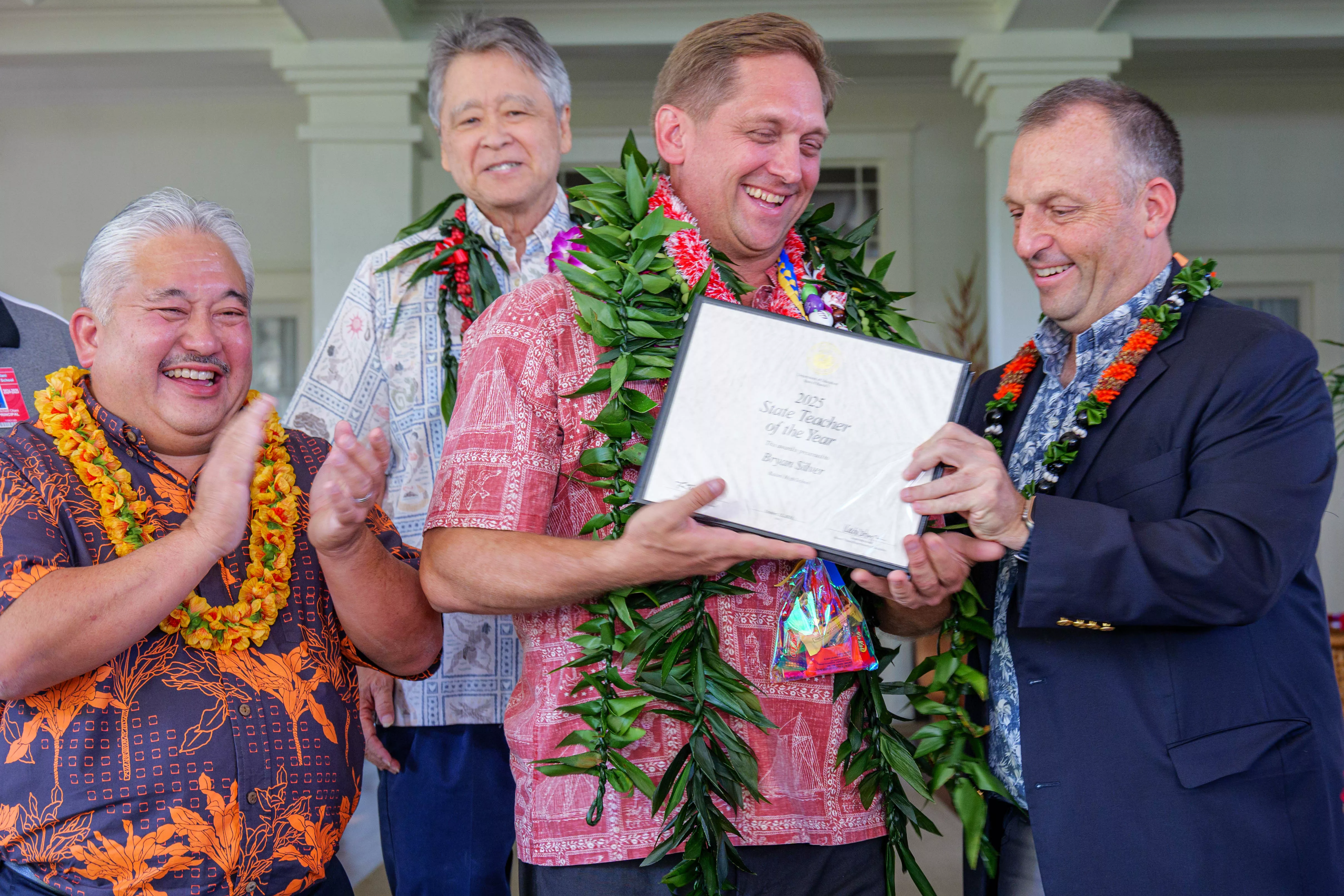 2024-hawaii-state-teacher-of-the-year-jpg-3