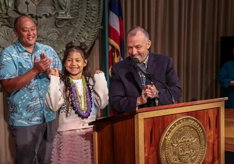 governor-green-youth-performer-bill-jpg-3