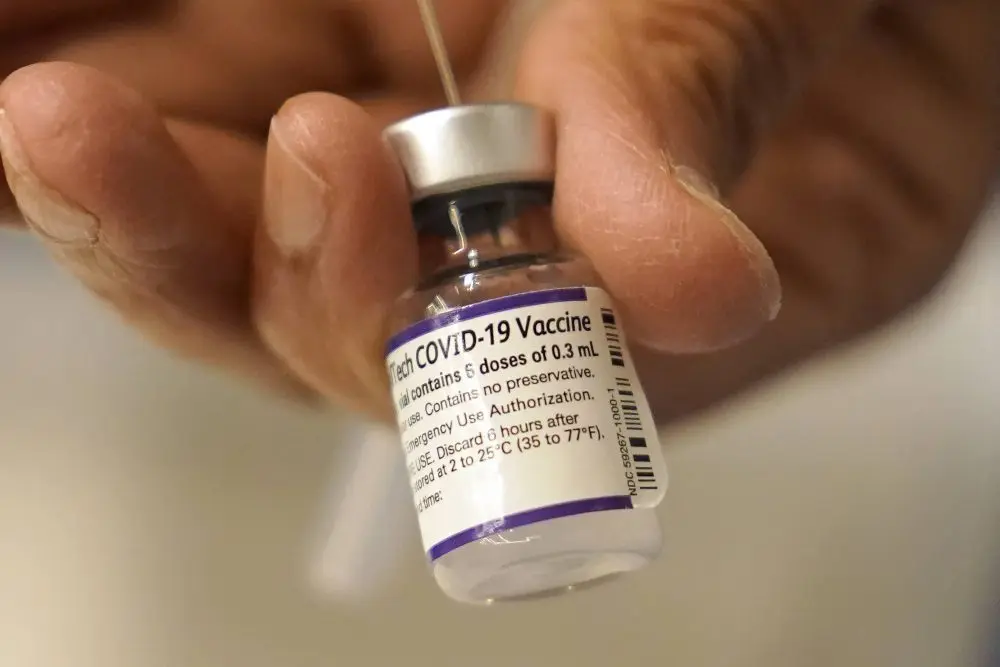 pfizer-vaccine-vile-ap-photo-jpg-4