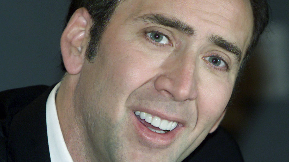 u-s-movie-star-nicholas-cage-attends-a-news-conference-to-promote-their-new-movie-windtalkers-in