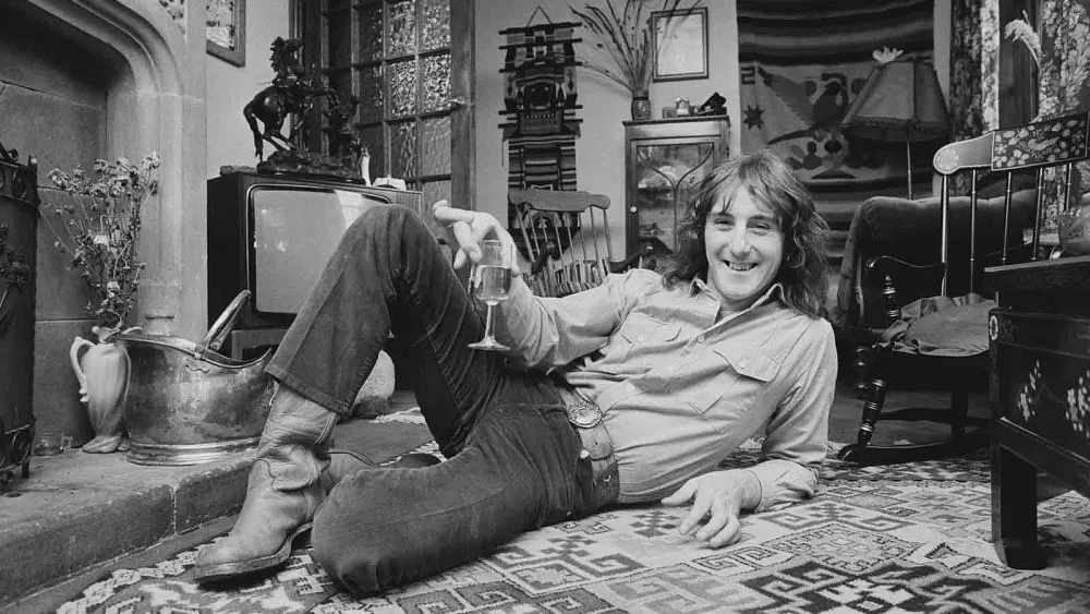 Paul McCartney shares candid tribute to Denny Laine