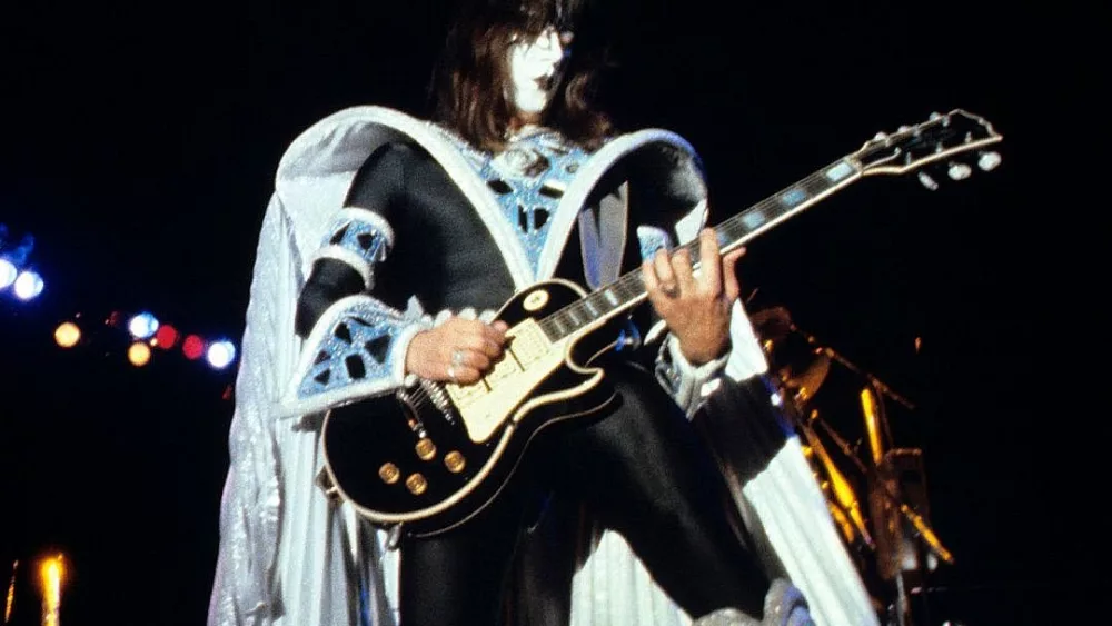 attachment-ace-frehley-mondadori-portfolio-2