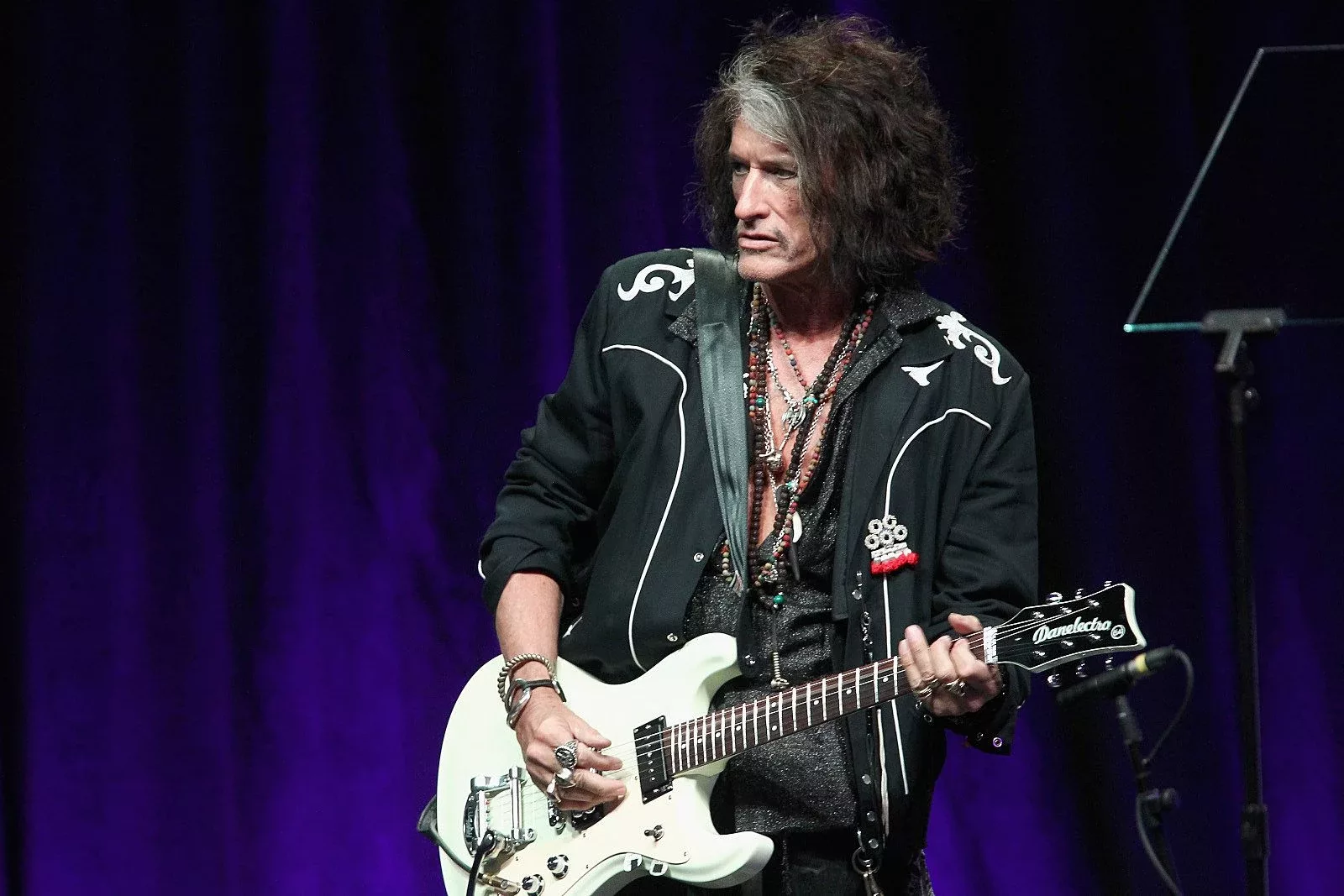 attachment-joe-perry-1