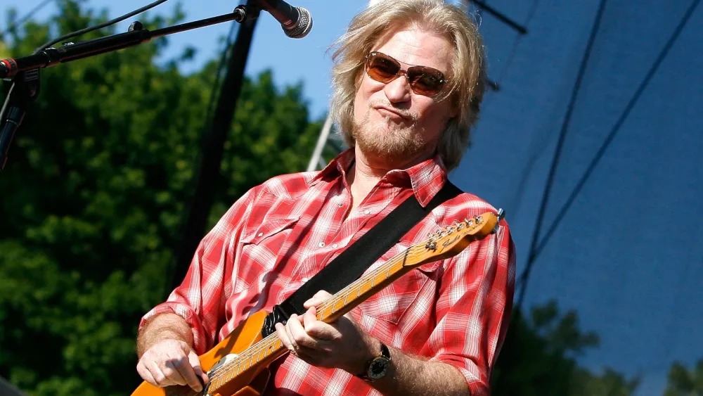 attachment-daryl-hall-1