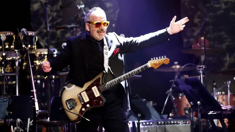 attachment-elviscostello-2