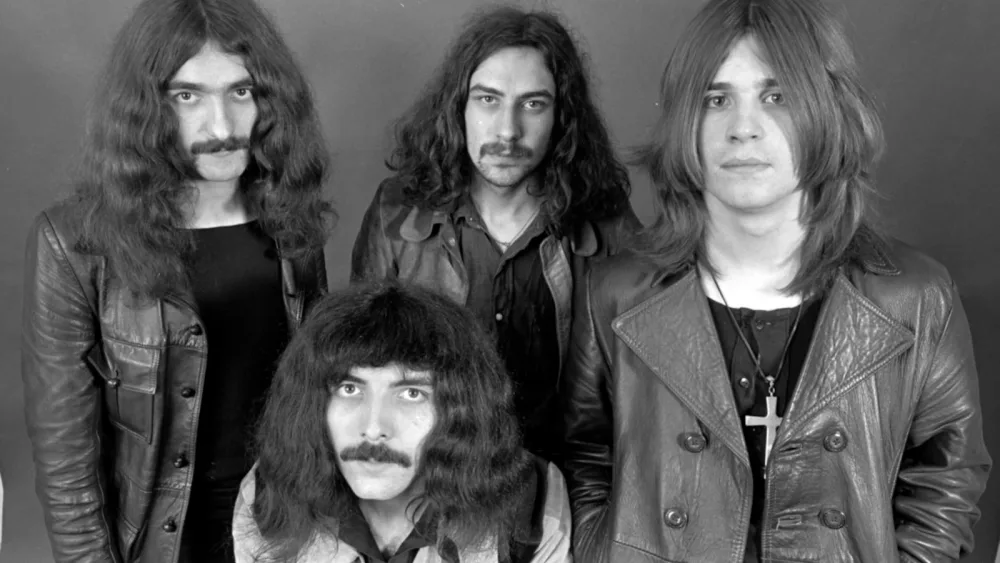 attachment-sabbath-classic-3