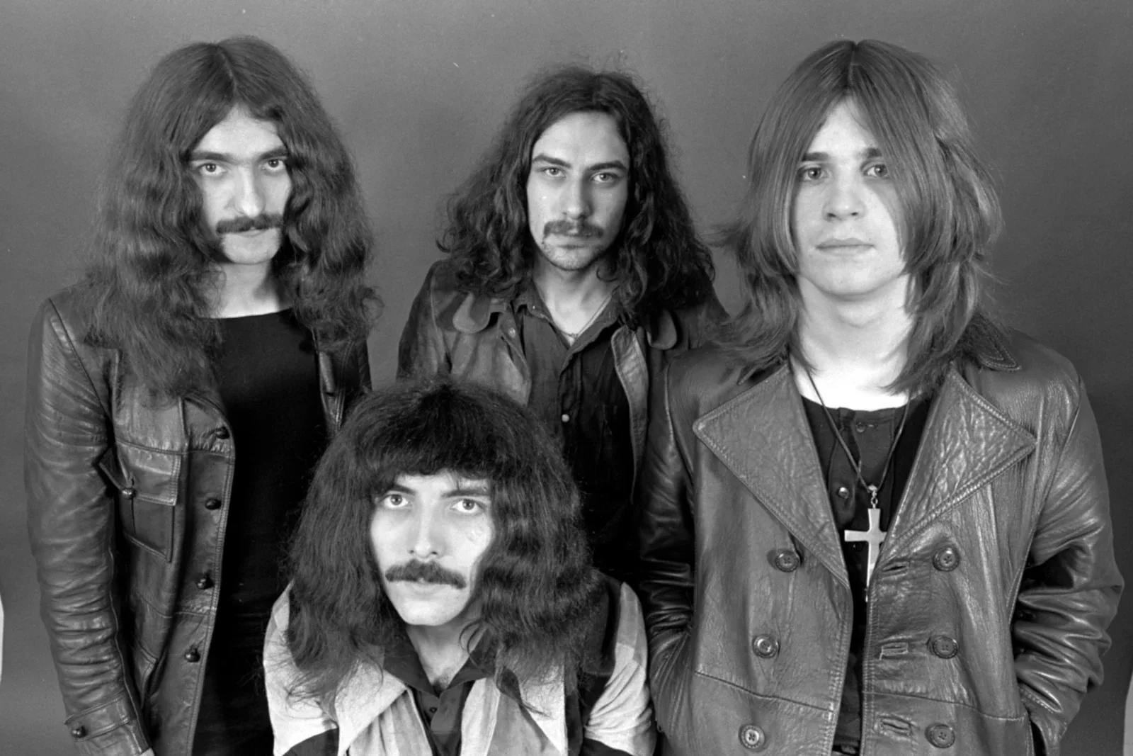 attachment-sabbath-classic-3