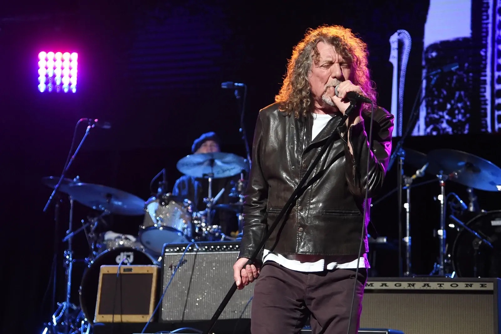 attachment-robertplant-gettyimages-1134398480