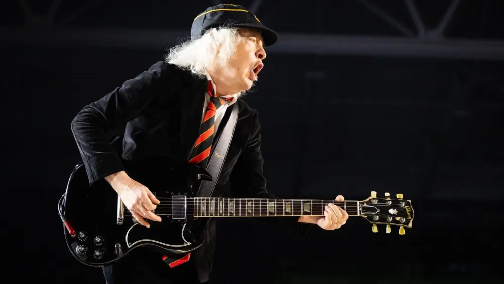 attachment-gettyimages-2224230468