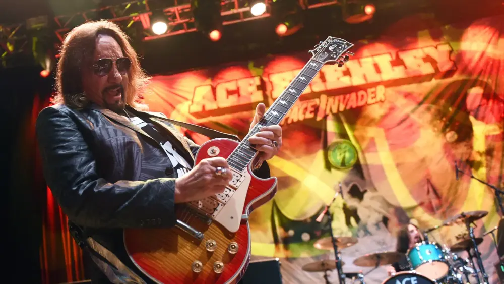 attachment-ace-frehley-5