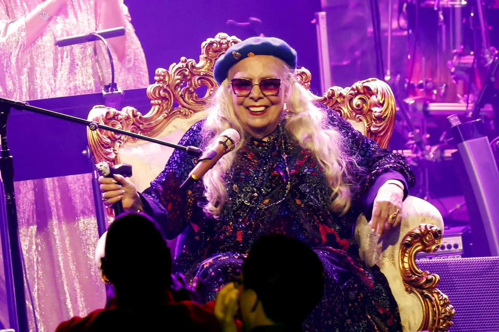 attachment-jonifeature