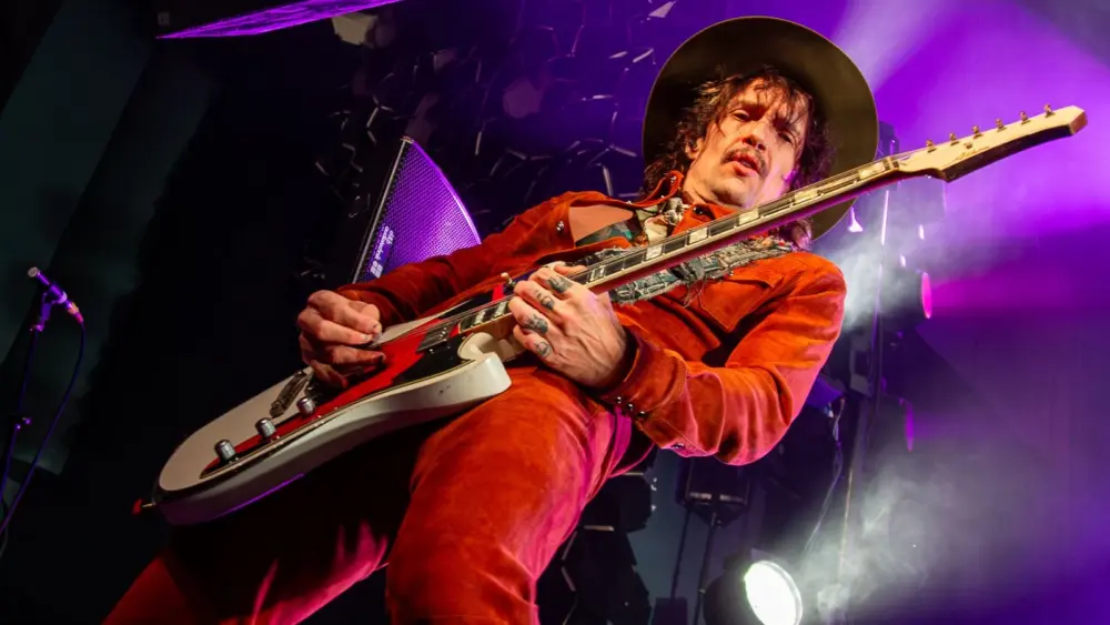 attachment-the-darkness-austin-10