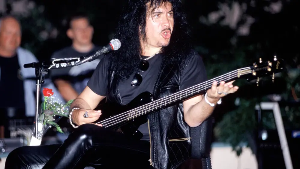 attachment-genesimmons-gettyimages-52969583