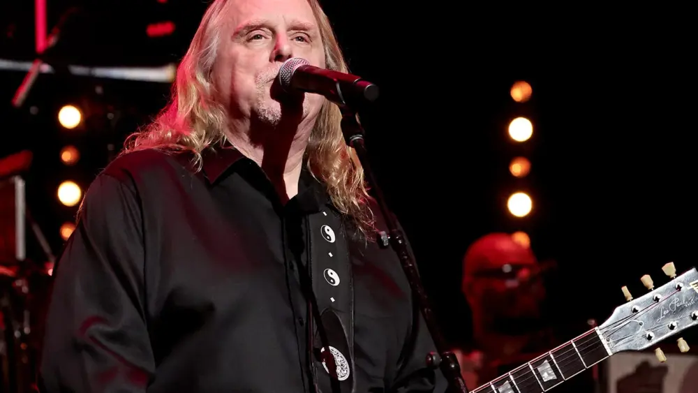 attachment-warren-haynes-guitar