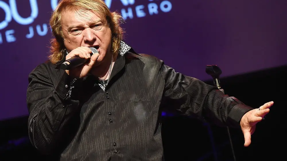 attachment-lou-gramm-3