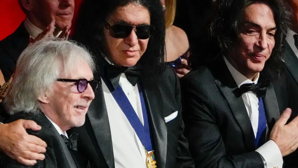 attachment-gettyimages-2250038756-1