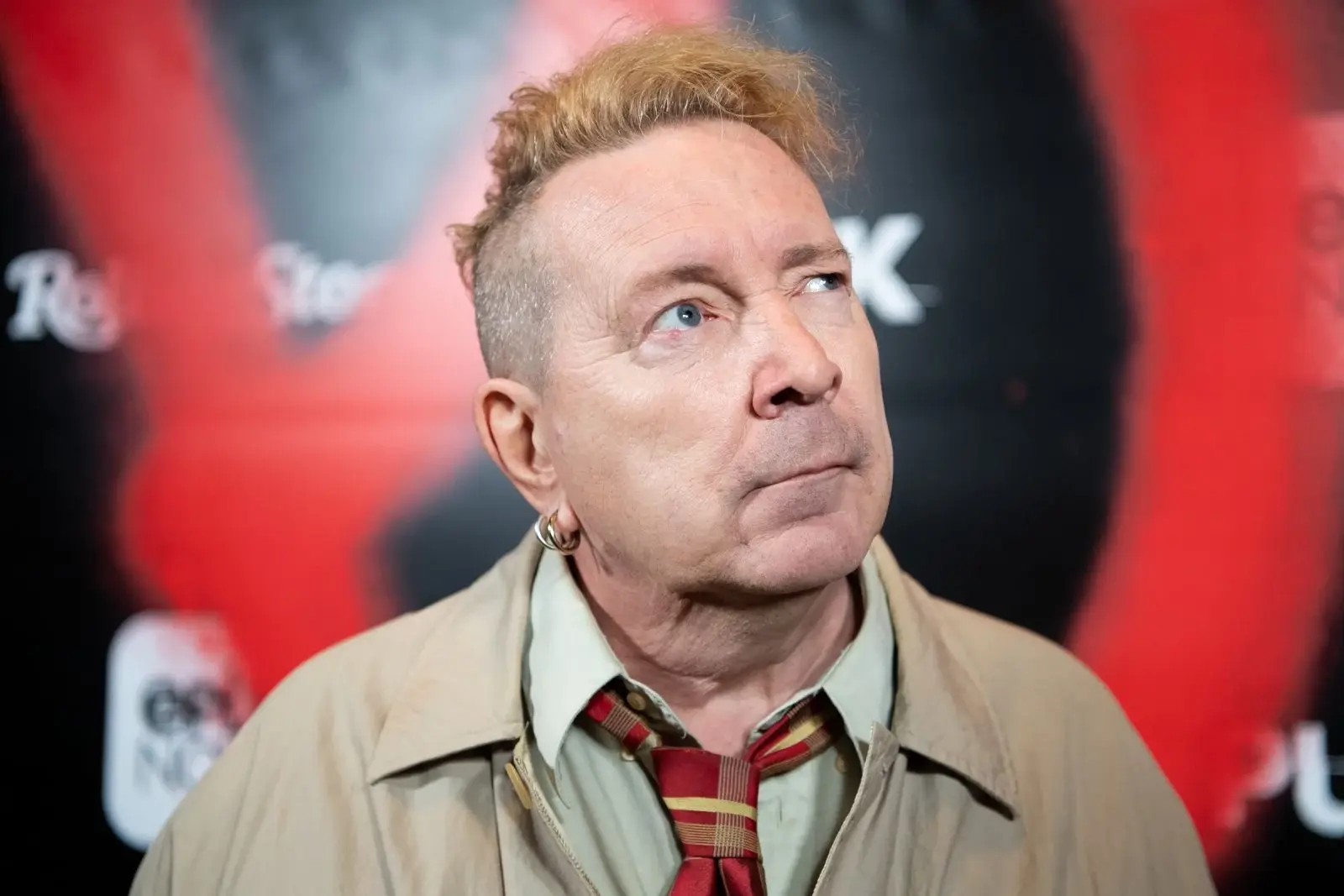 attachment-johnlydon1